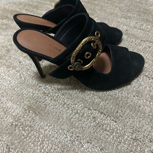 Kurt Geiger Elegant Black Heels with Gold Accent